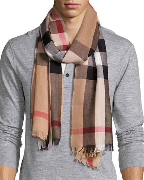 burberry scarf men price.